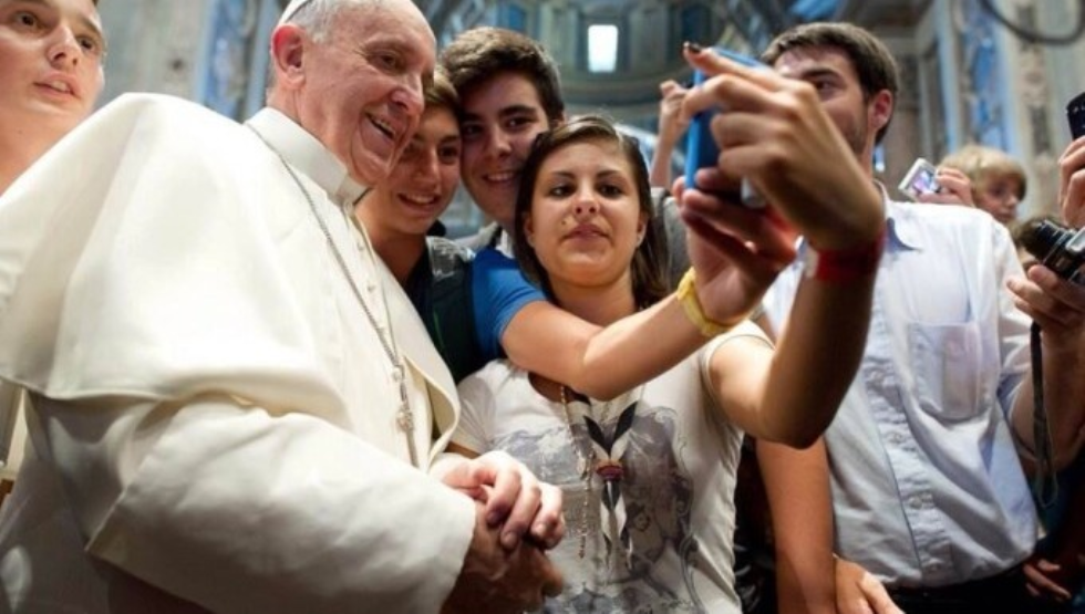 Papa Francesco: gli anziani hanno la sapienza della vita